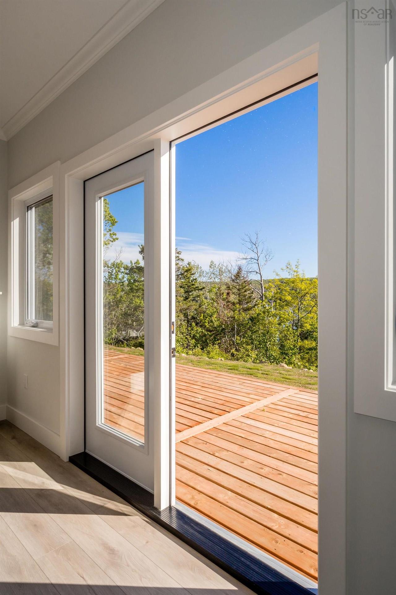 41 Colonial Arms Drive, Deep Brook, NS