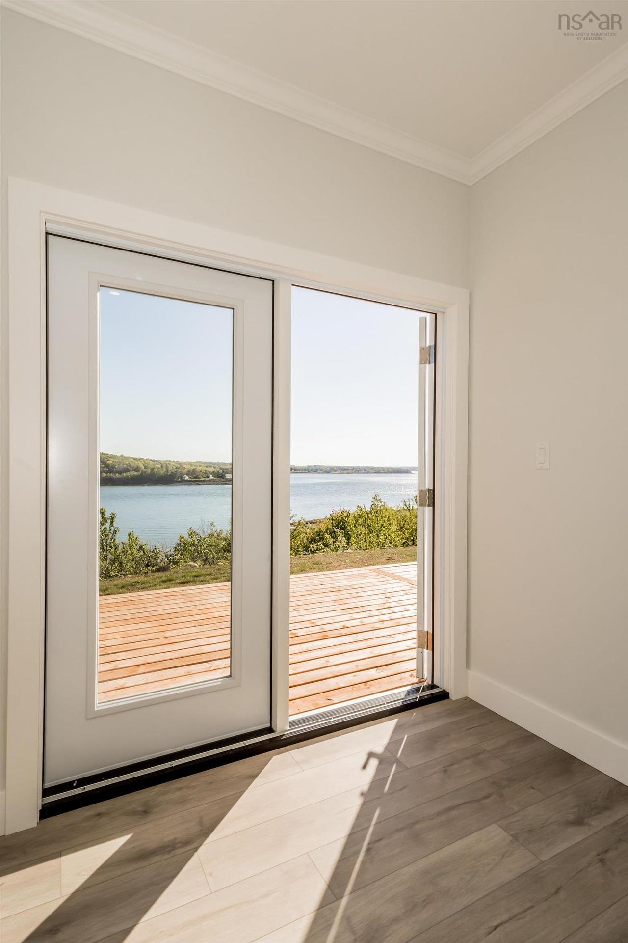 41 Colonial Arms Drive, Deep Brook, NS