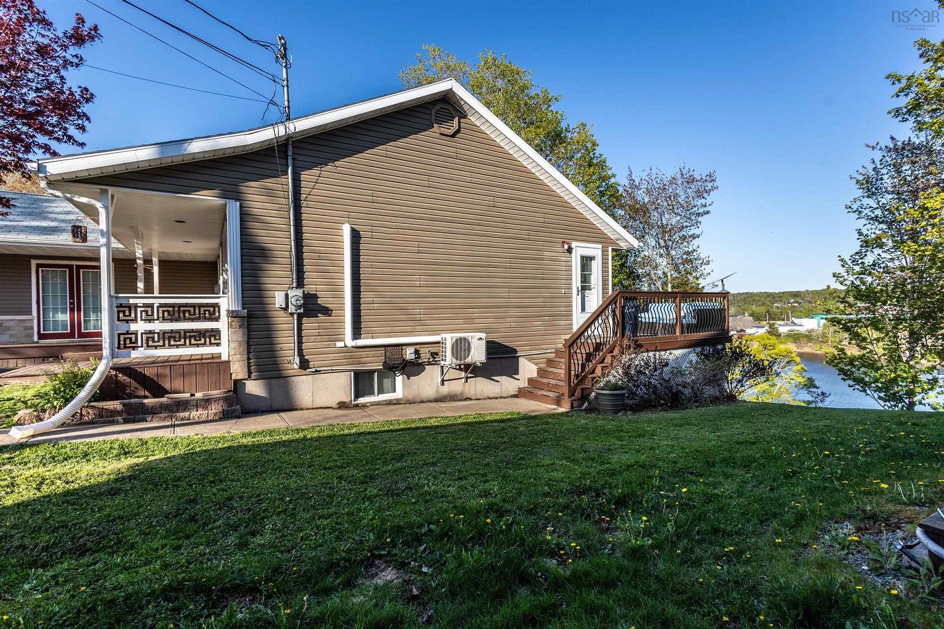 99 Hillcrest Drive, Coxheath, NS