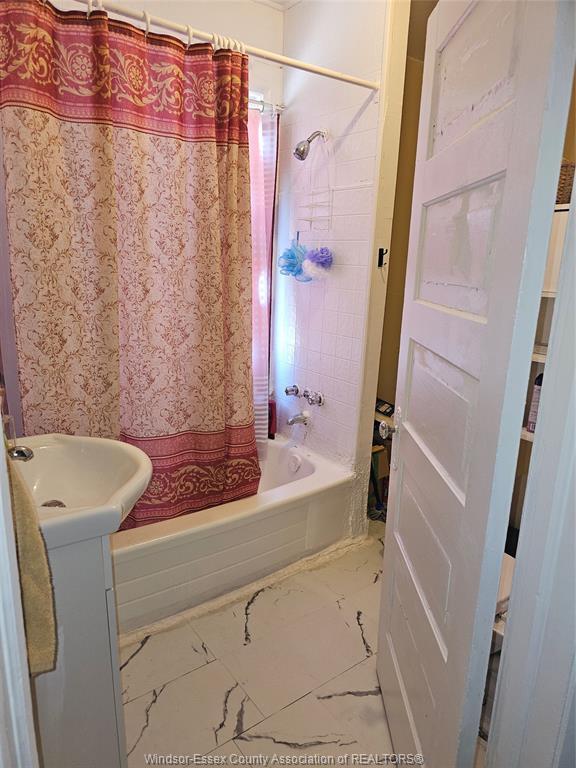 365 Marentette, Windsor, ON