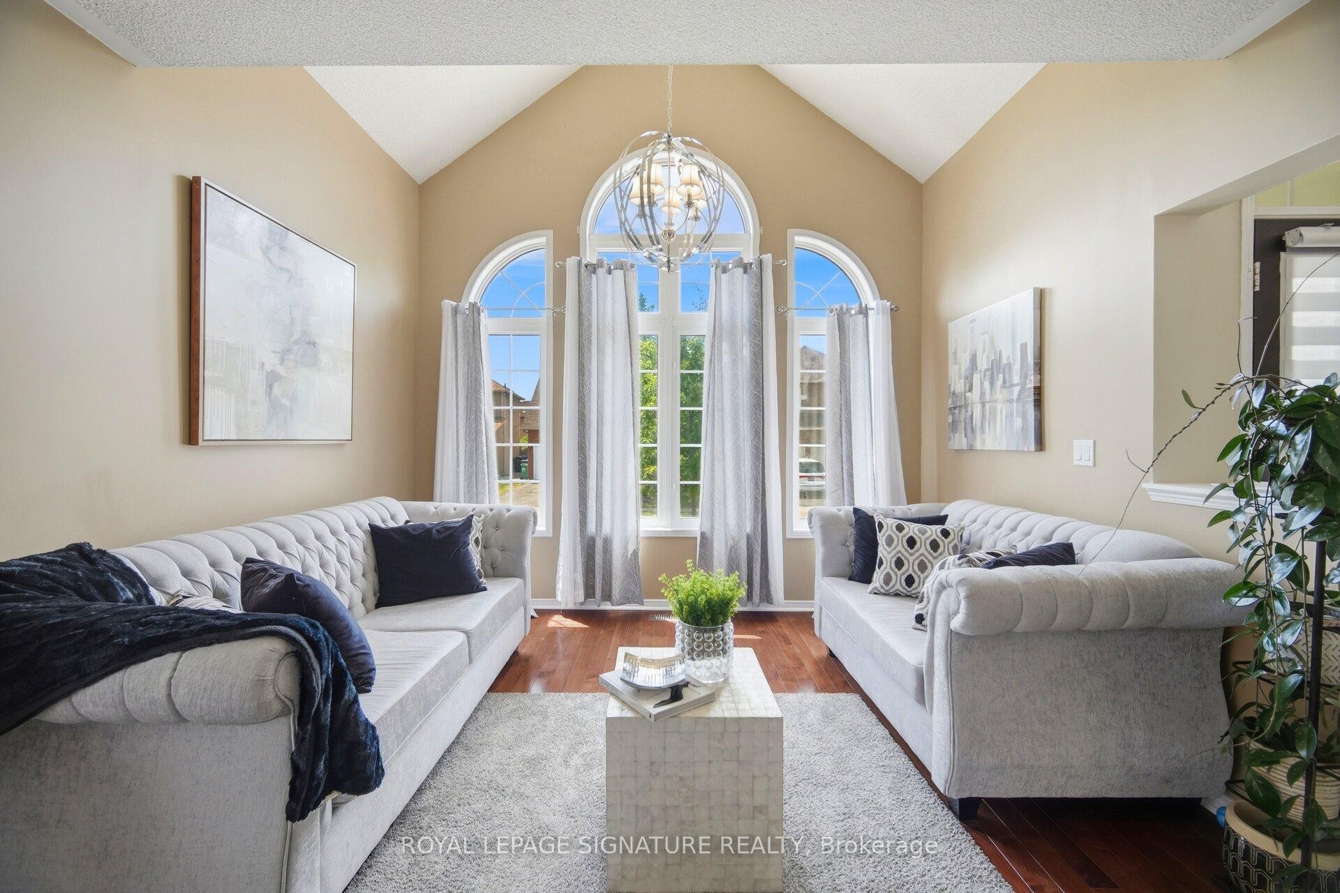 34 Nina Place Ne, Brampton, ON