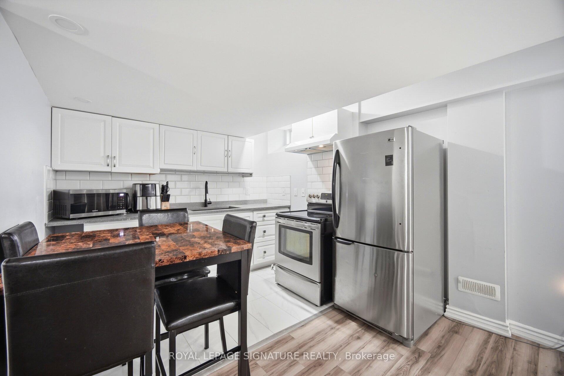 34 Nina Place Ne, Brampton, ON