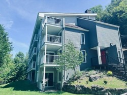 301-136 Rue du Mont-Plaisant Mont-Tremblant, QC J8E 1L2