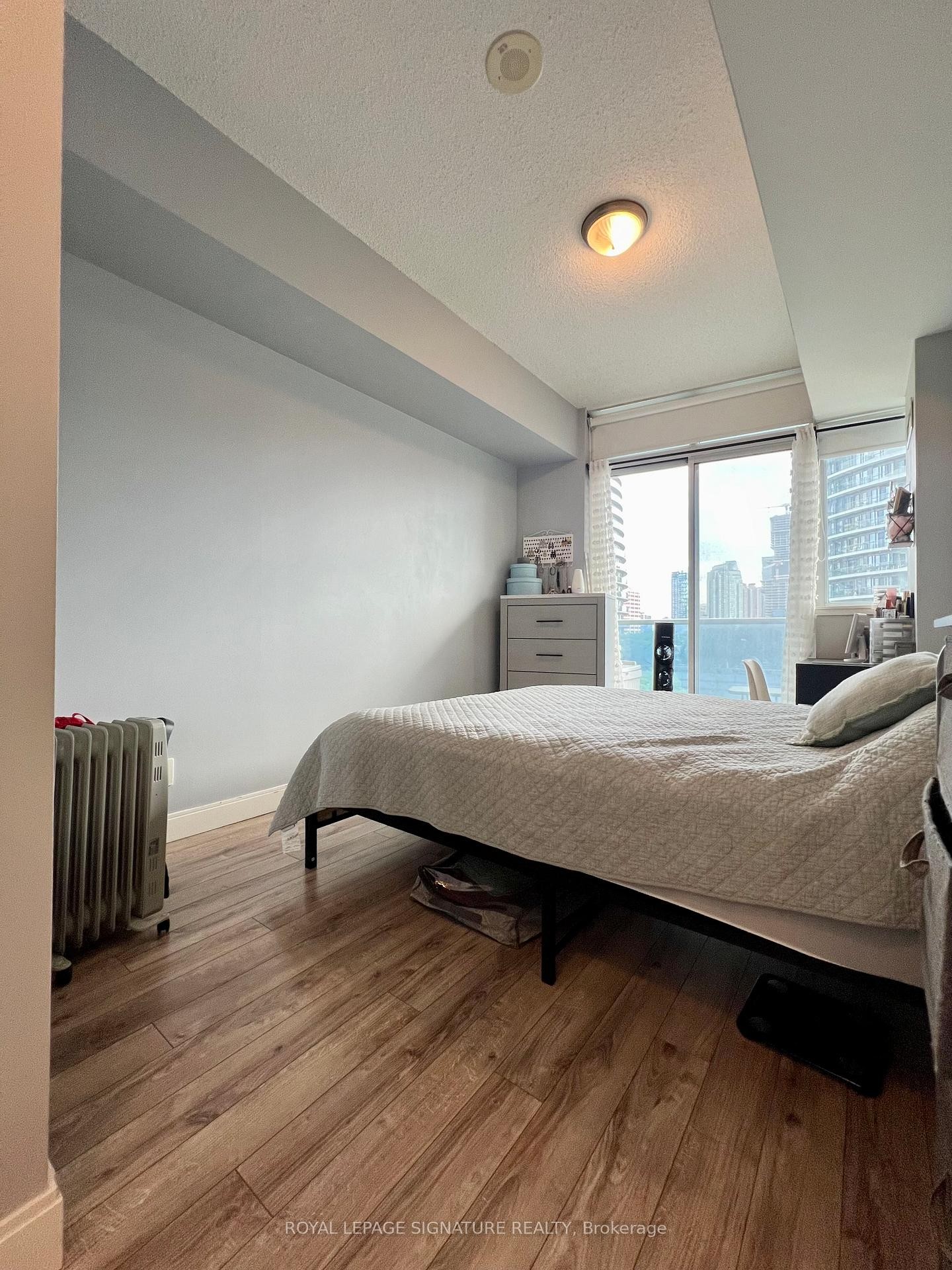 607-80 Absolute Avenue, Mississauga, ON