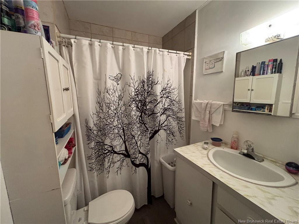 76 Notre Dame, Kedgwick, NB - Indoor Photo Showing Bathroom