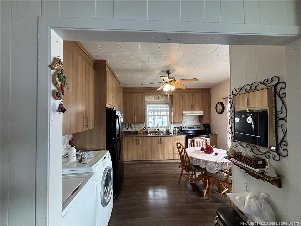 76 Notre Dame, Kedgwick, NB - Indoor