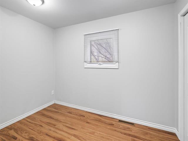 21 Sadler Ave, Winnipeg, MB