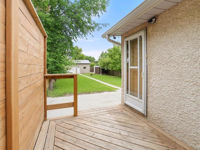 21 Sadler Ave, Winnipeg, MB