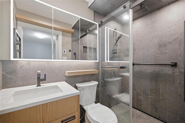 222 First St, Landmark, MB - Indoor Photo Showing Bathroom