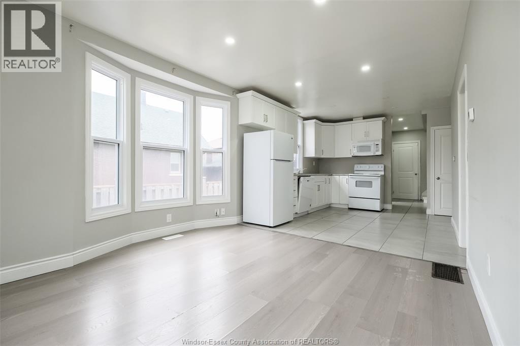 1585 Pelissier, Windsor, ON