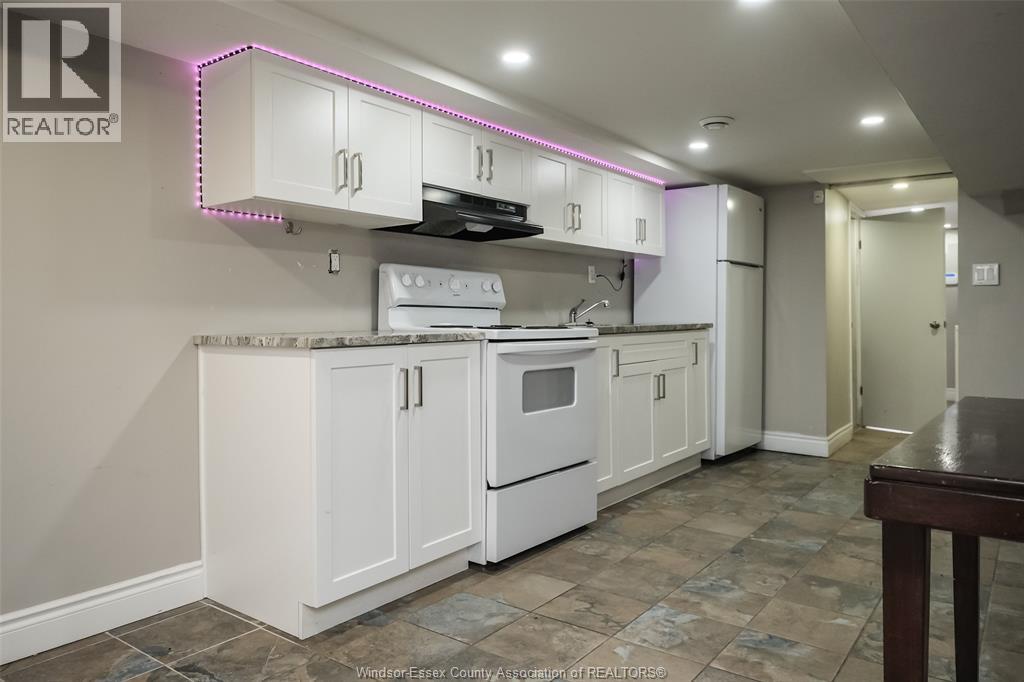 1585 Pelissier, Windsor, ON
