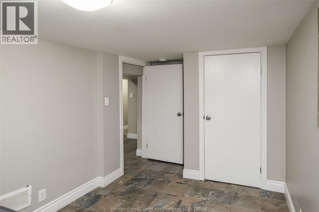 1585 Pelissier, Windsor, ON