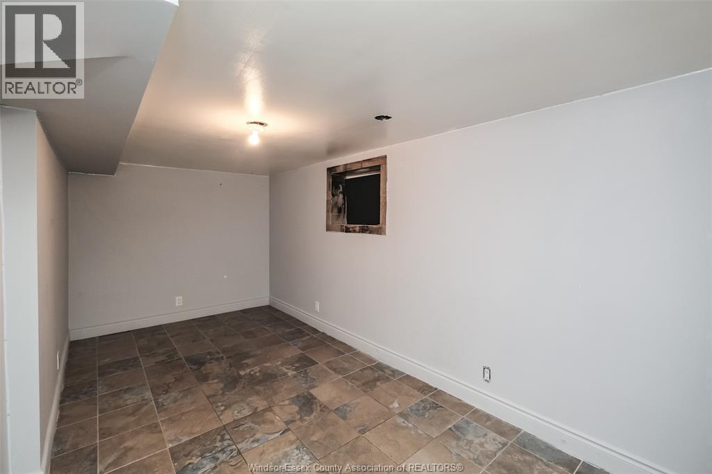 1585 Pelissier, Windsor, ON