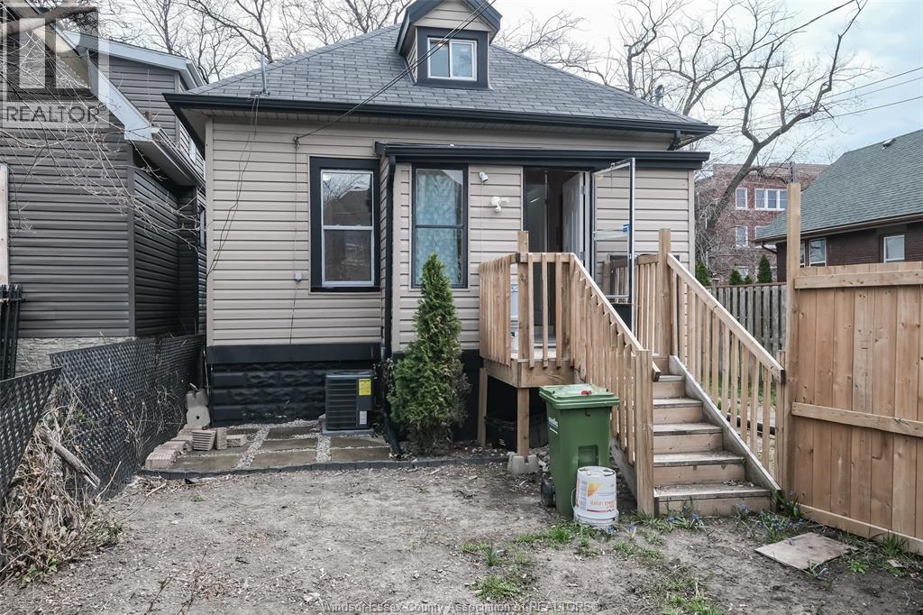 1585 Pelissier, Windsor, ON