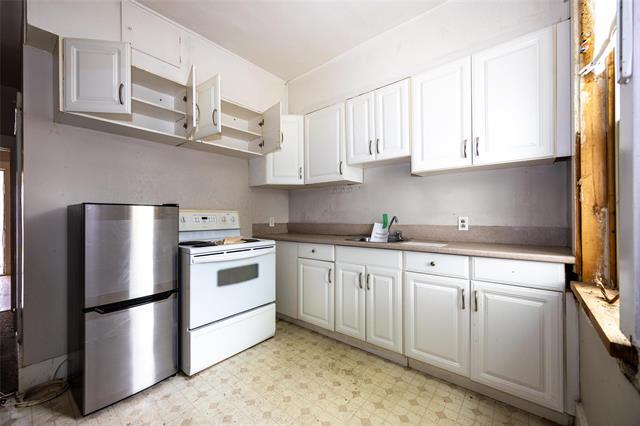 354 King Edward St, Winnipeg, MB