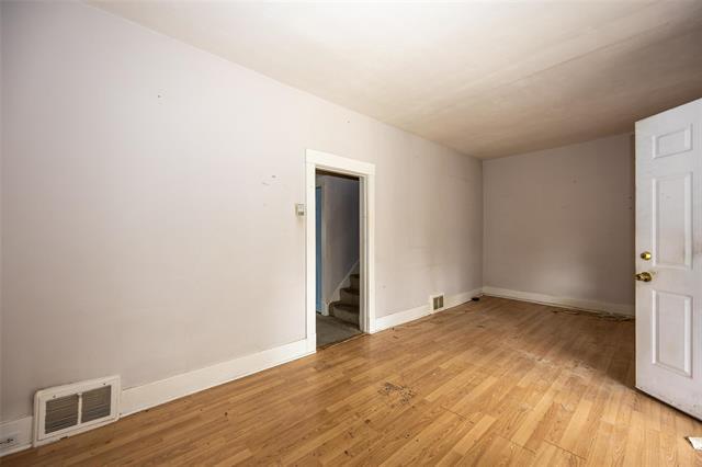 354 King Edward St, Winnipeg, MB