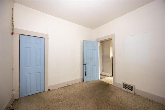354 King Edward St, Winnipeg, MB