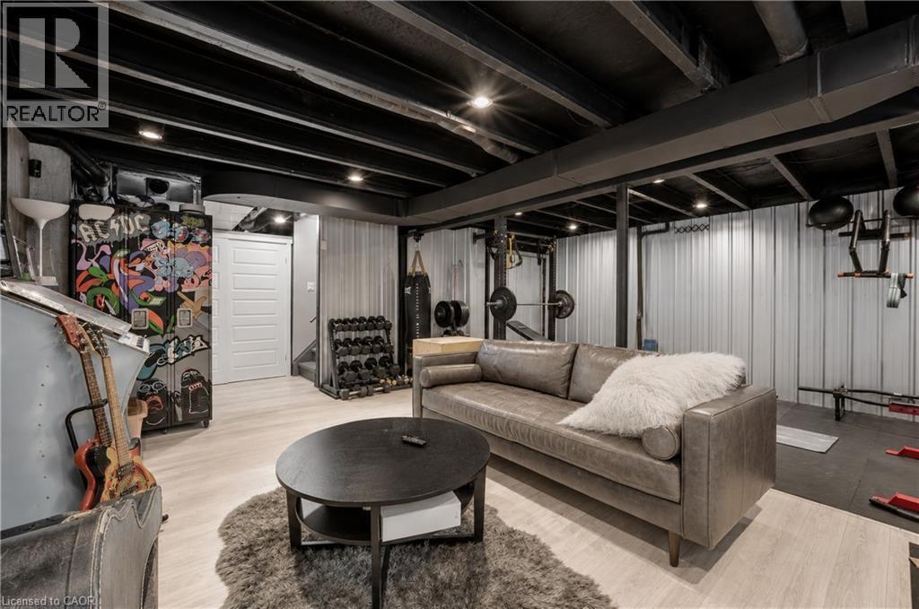 44 Stillwater Crescent, Waterdown, ON - Indoor Photo Showing Basement