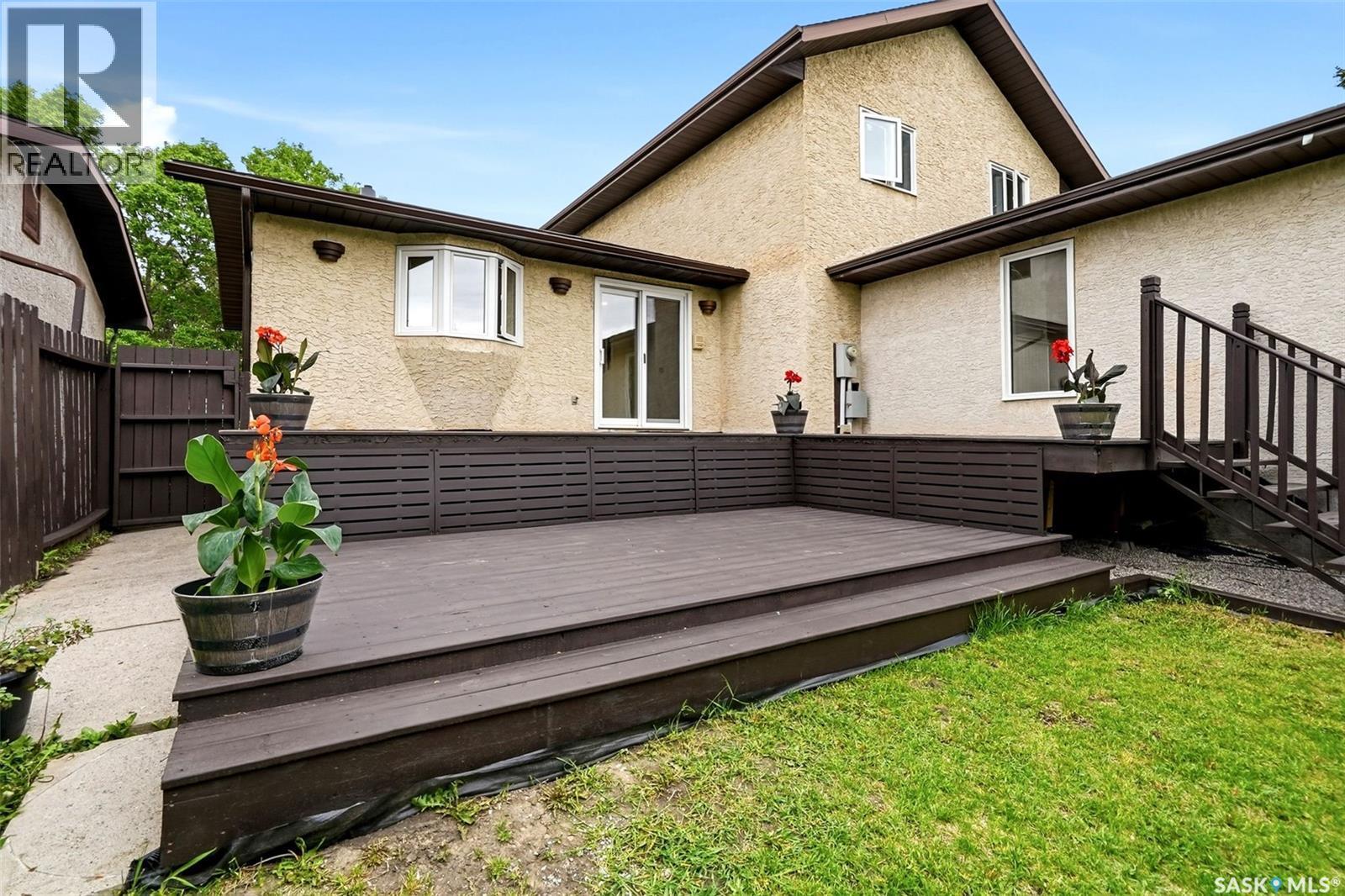 1719 Boyd Street E, Regina, SK