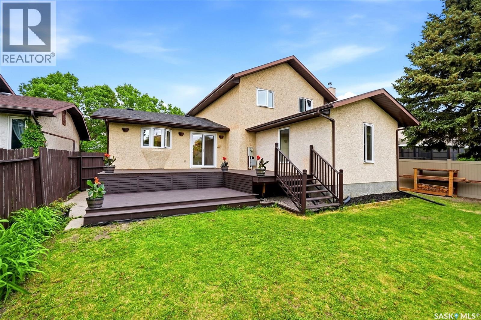1719 Boyd Street E, Regina, SK
