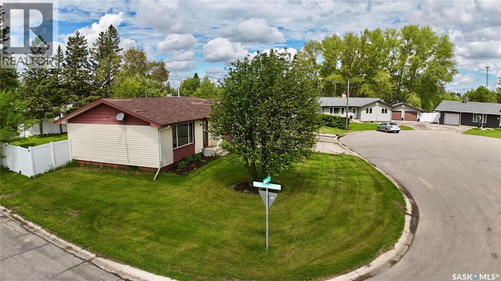 302 Maple Bay, Langenburg, SK
