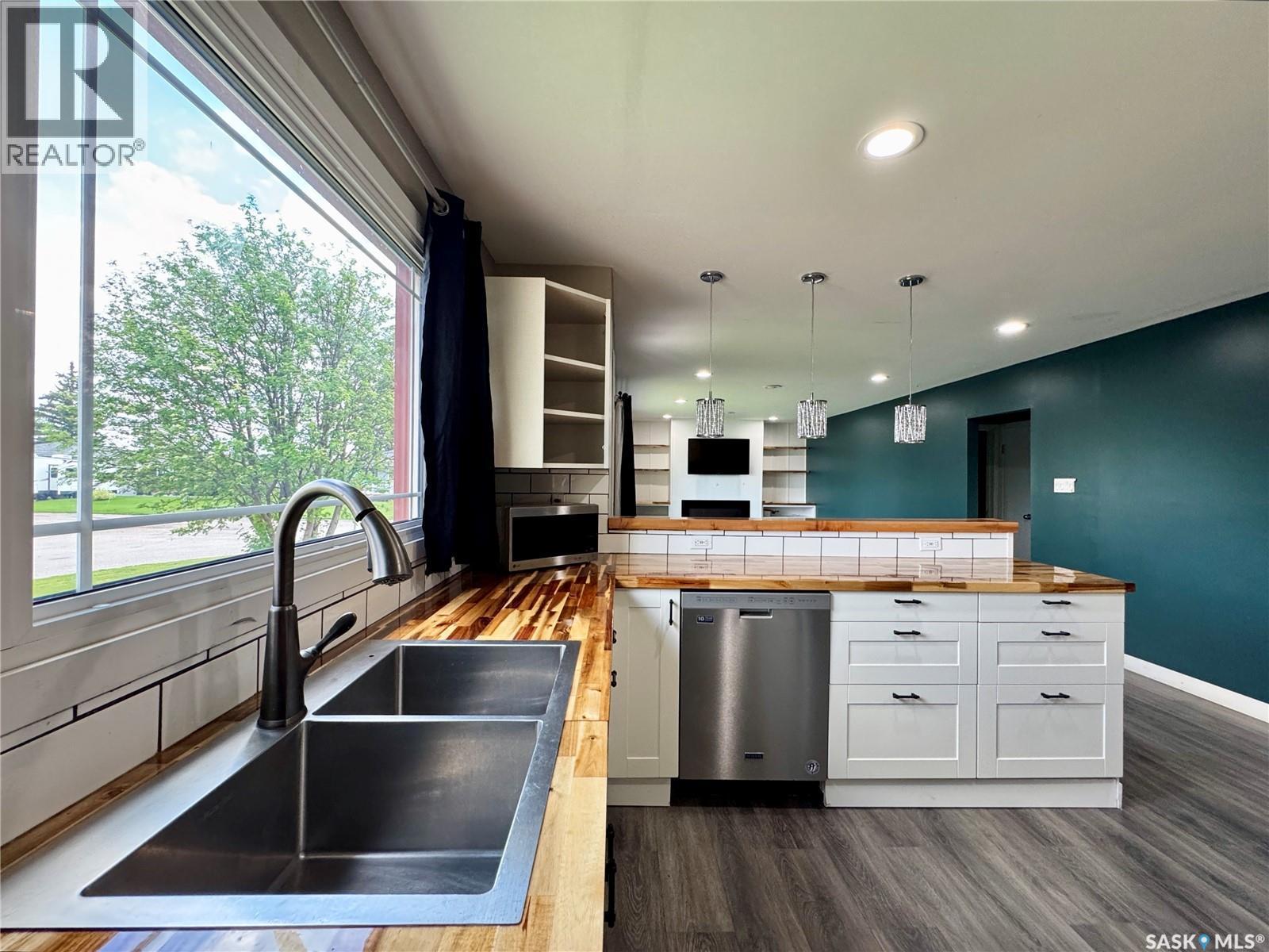 302 Maple Bay, Langenburg, SK