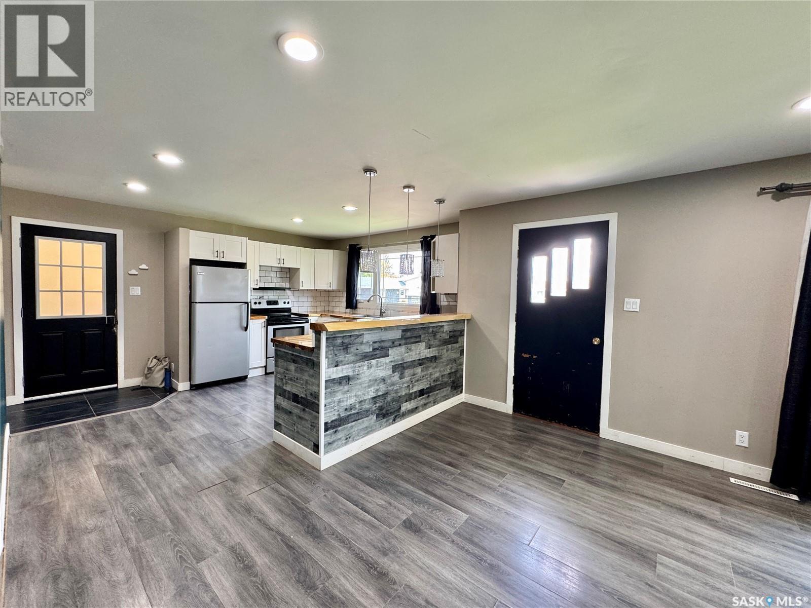 302 Maple Bay, Langenburg, SK