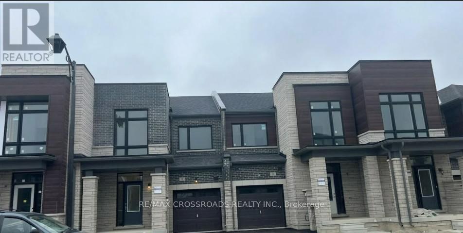 22 Blick Crescent, Aurora, ON