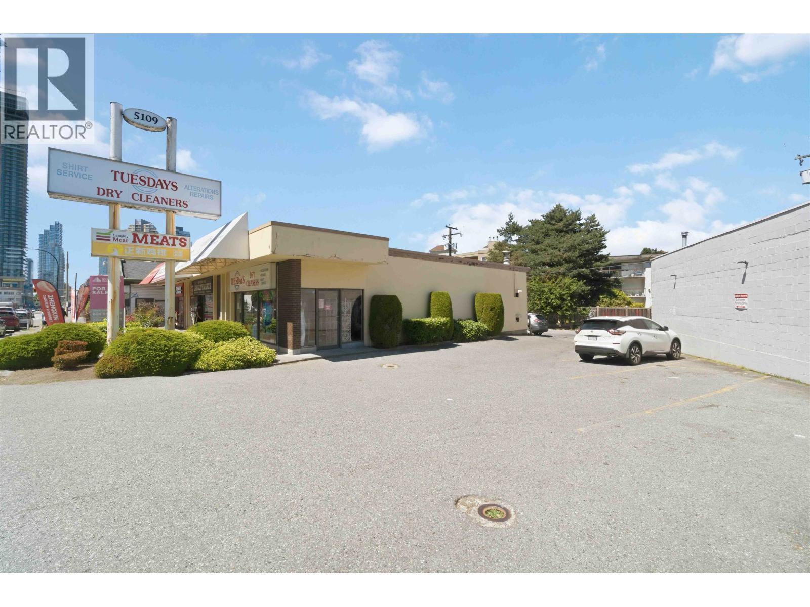 5109 Kingsway, Burnaby, BC