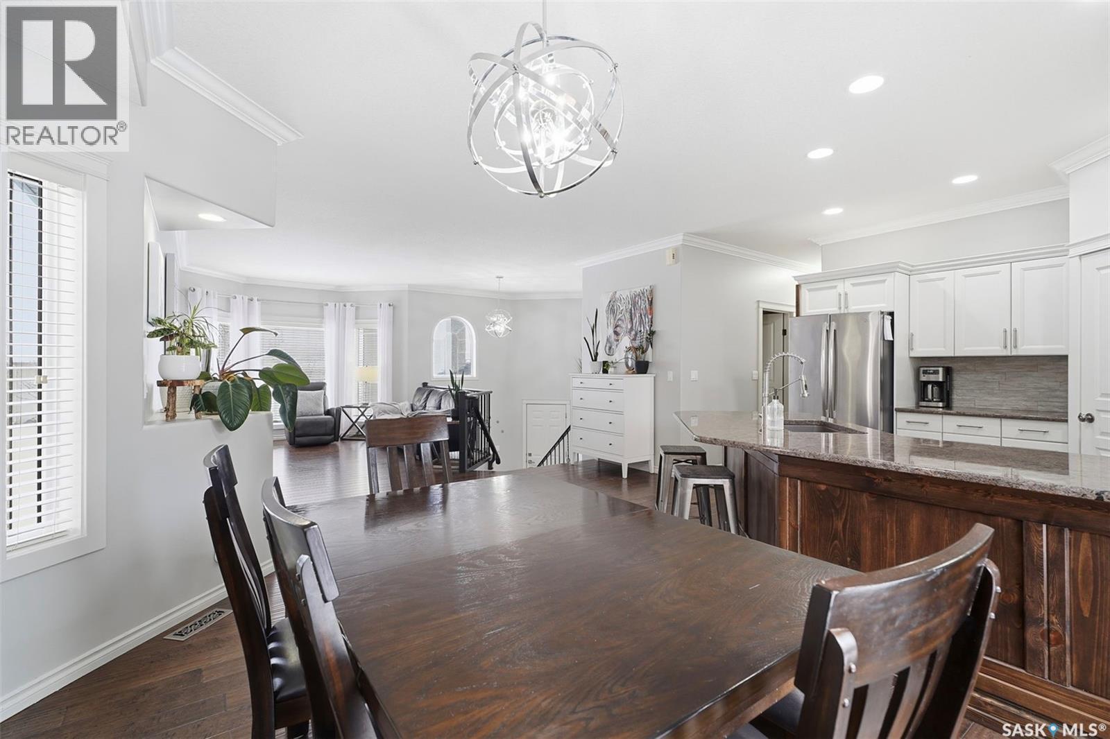 1031 Carr Crescent, Saskatoon, SK
