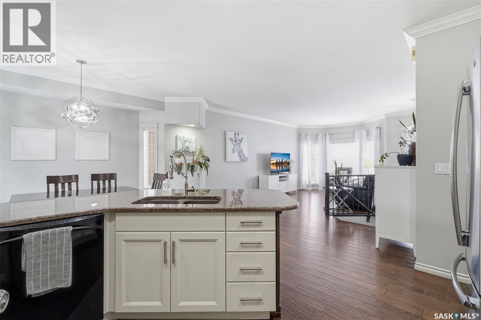 1031 Carr Crescent, Saskatoon, SK
