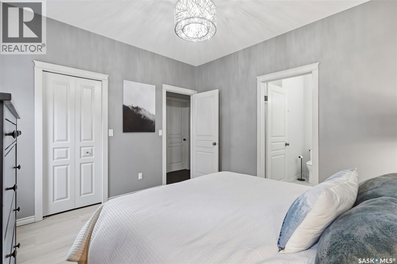 1031 Carr Crescent, Saskatoon, SK