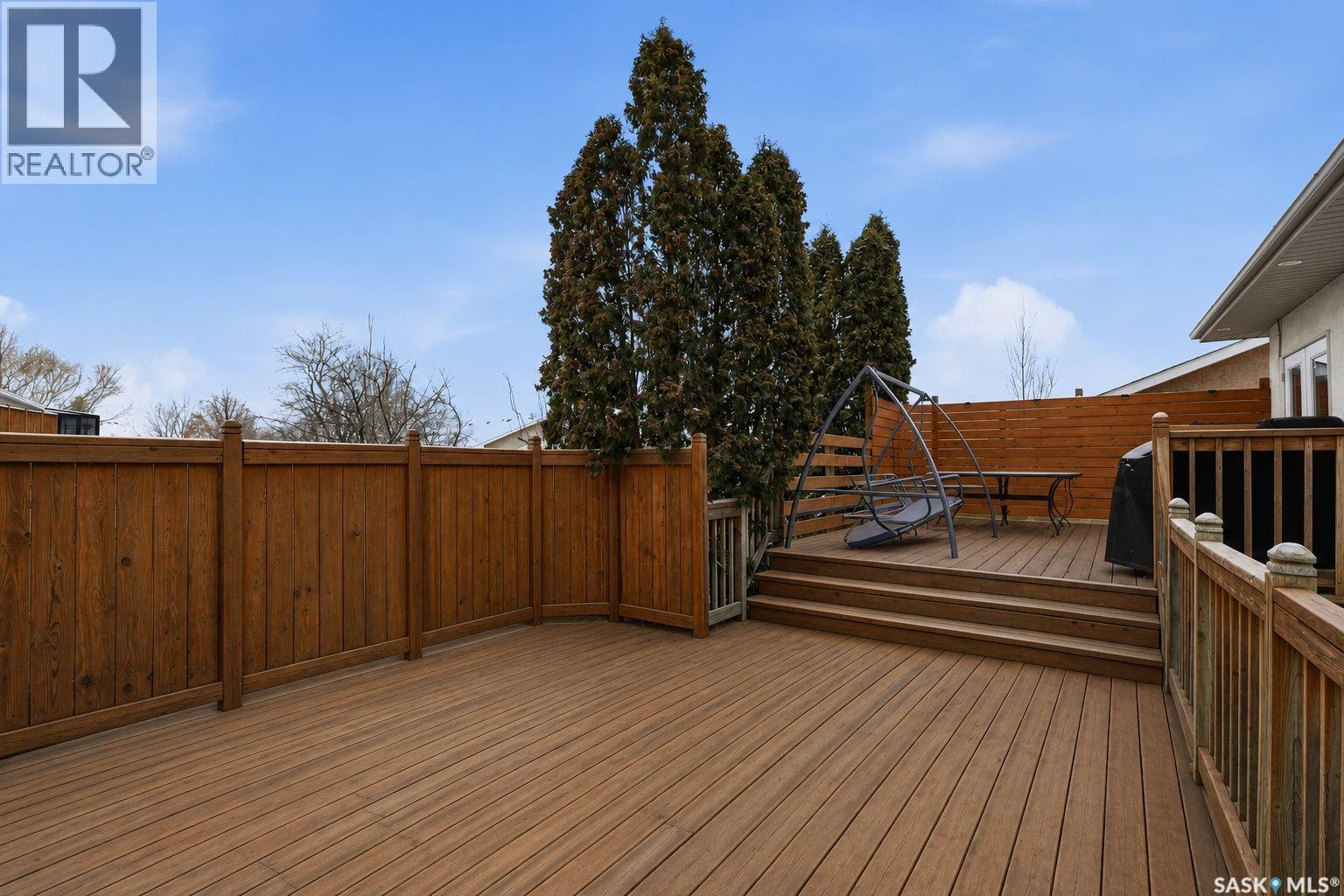 1031 Carr Crescent, Saskatoon, SK