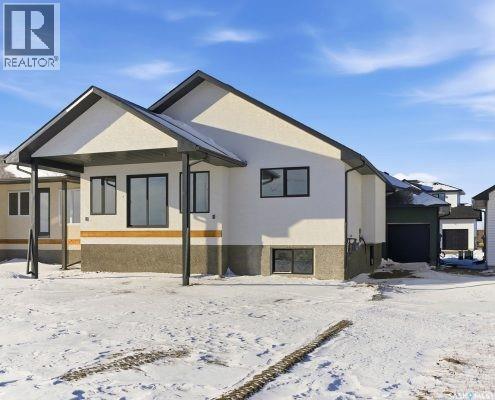 1056 West Park Boulevard, Moose Jaw, SK