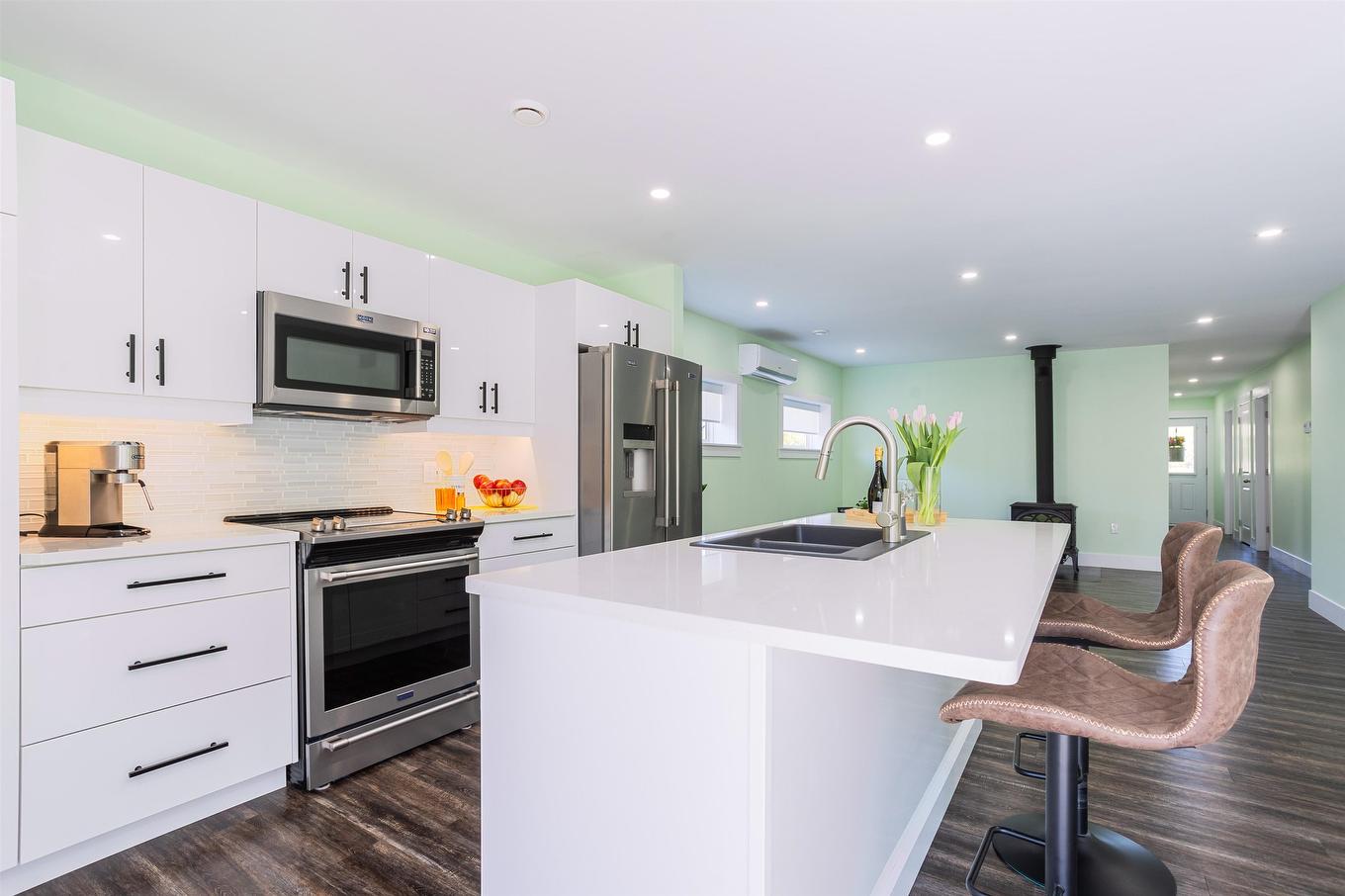 250 Hollis Avenue, Stratford, PE