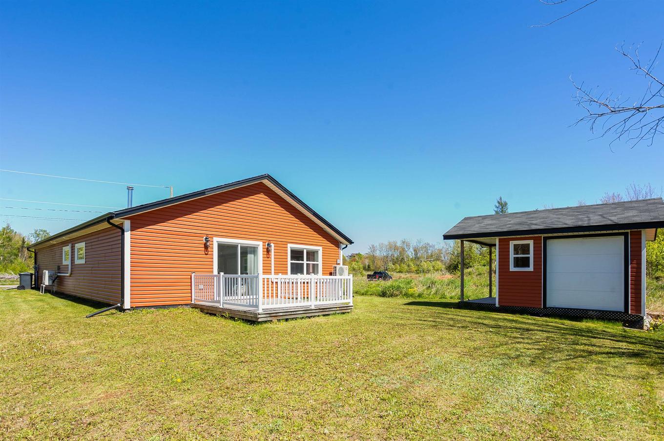 250 Hollis Avenue, Stratford, PE