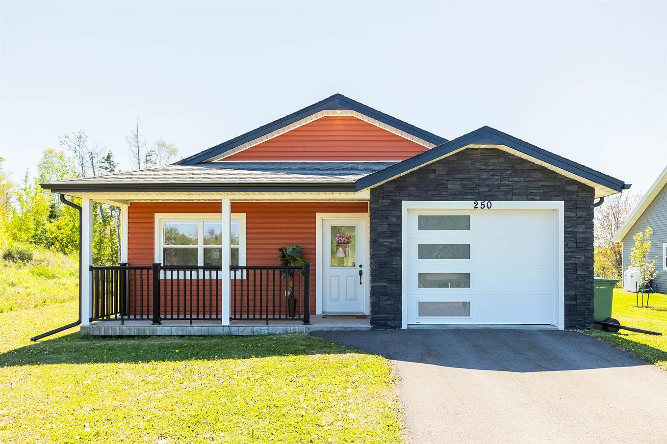 250 Hollis Avenue, Stratford, PE