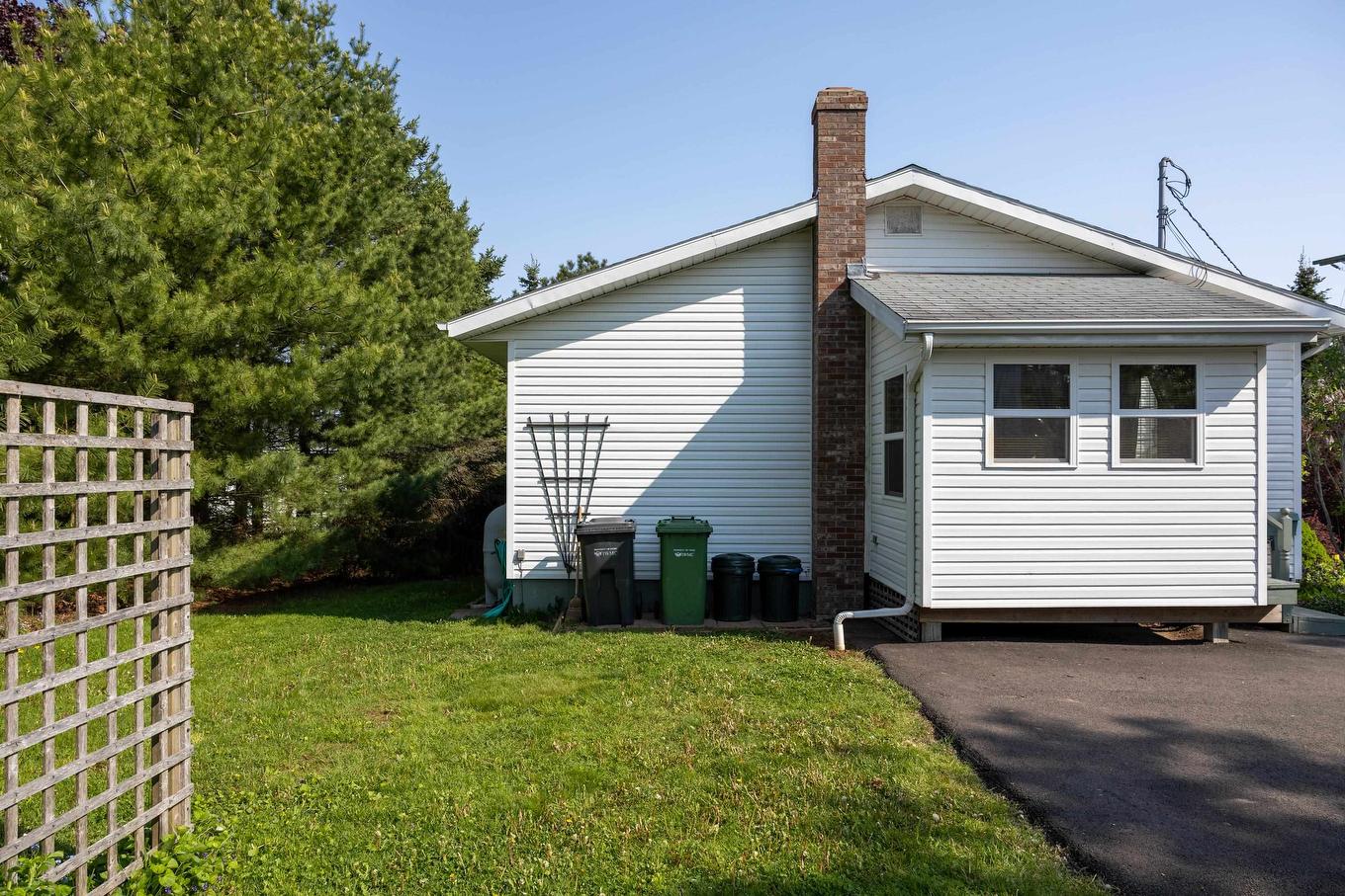 19 Marjorie Crescent, Stratford, PE