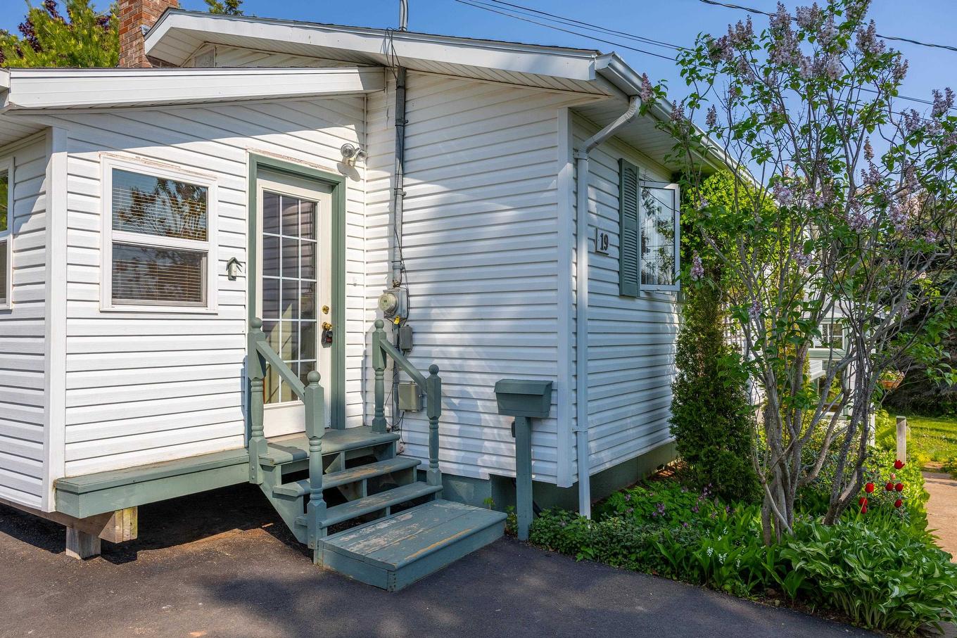 19 Marjorie Crescent, Stratford, PE