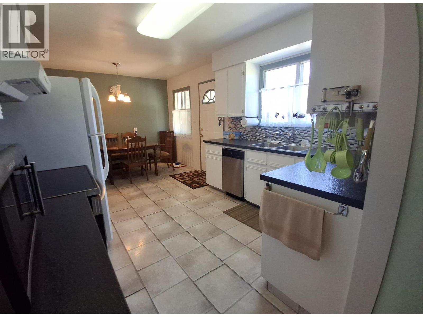 1204 Second Avenue, Chase, BC