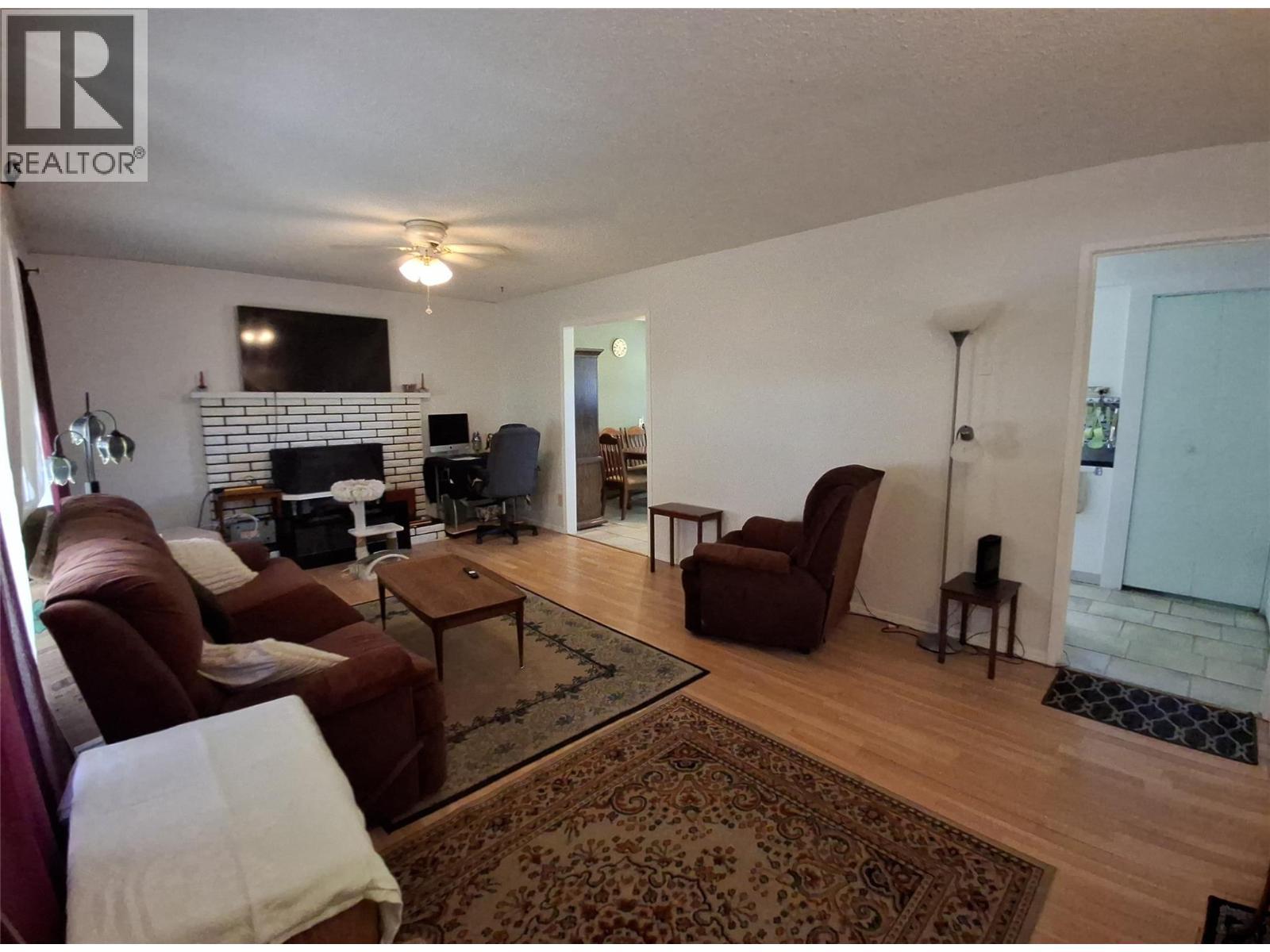 1204 Second Avenue, Chase, BC