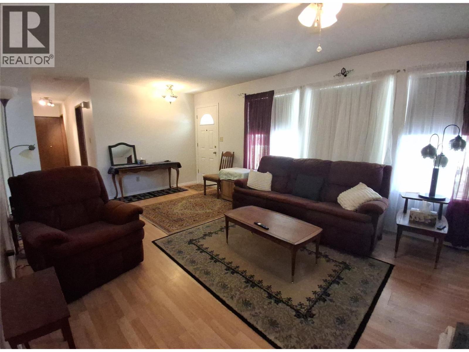 1204 Second Avenue, Chase, BC