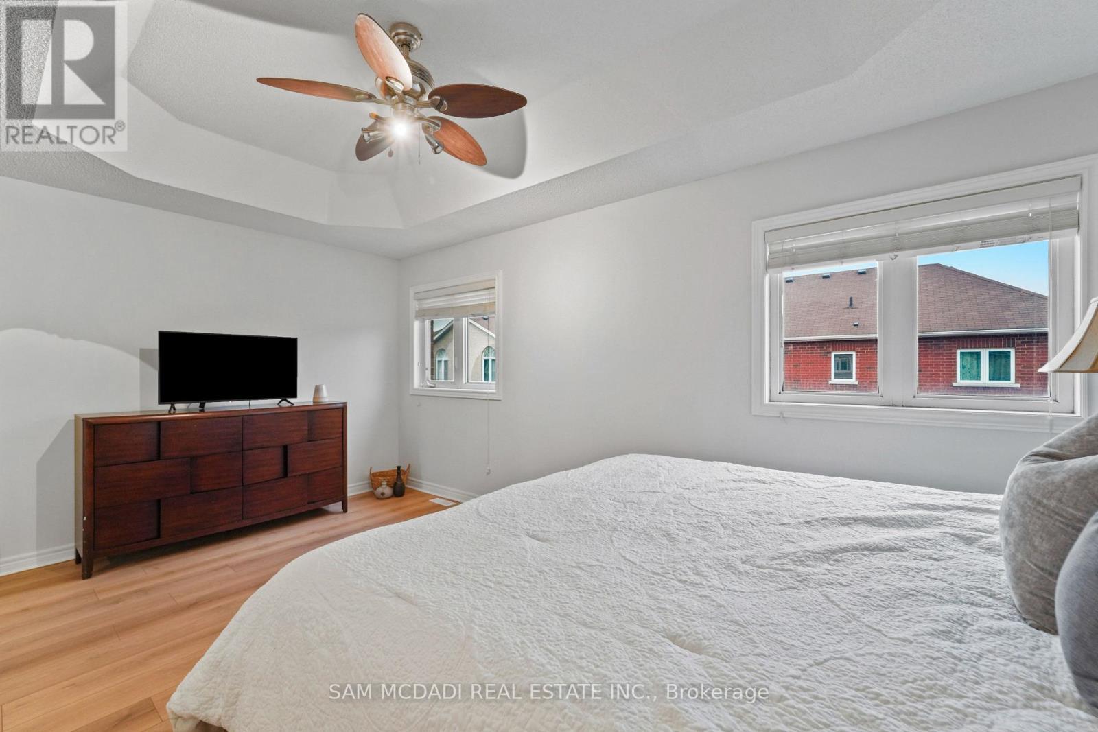 891 Oasis Drive, Mississauga, ON