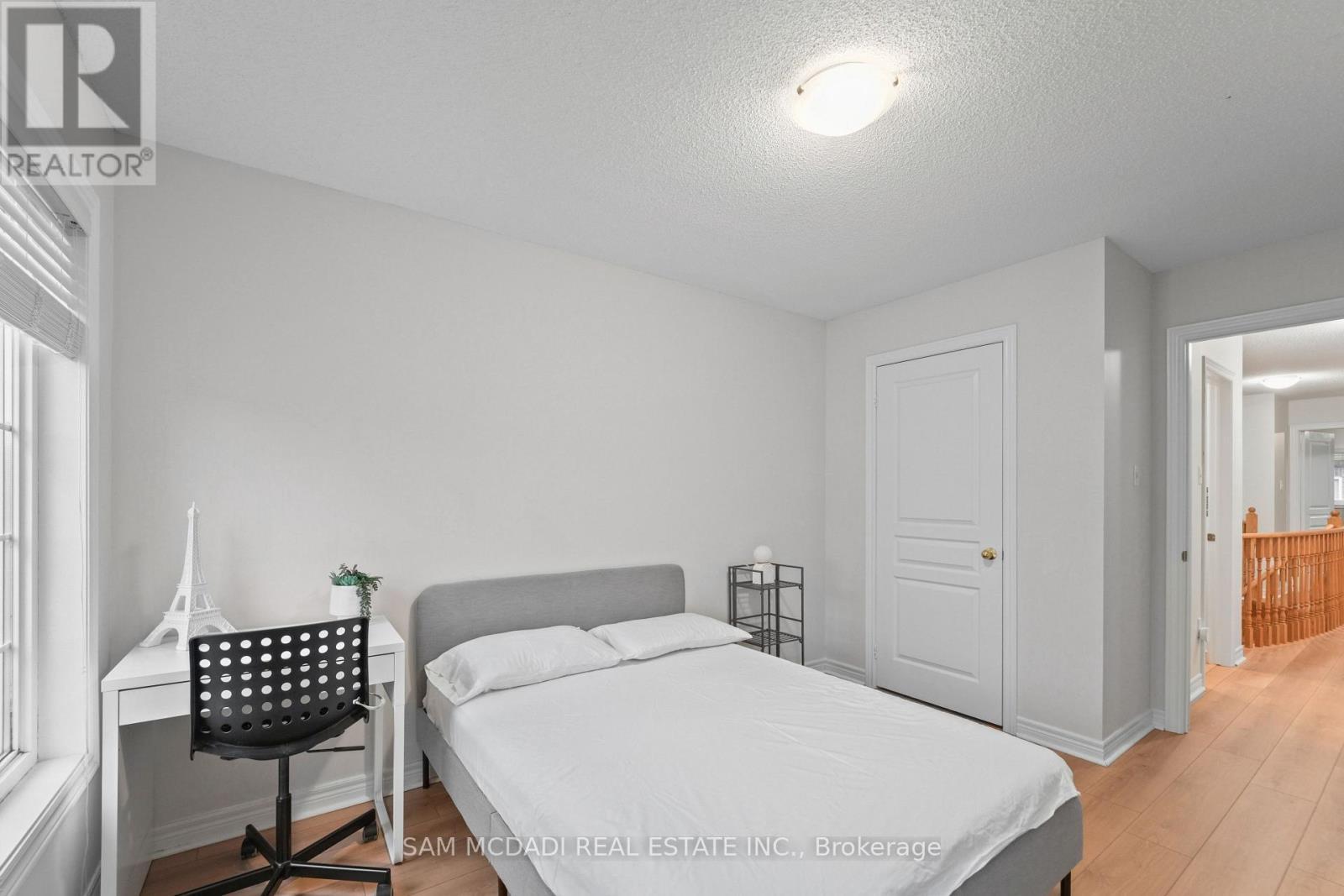 891 Oasis Drive, Mississauga, ON