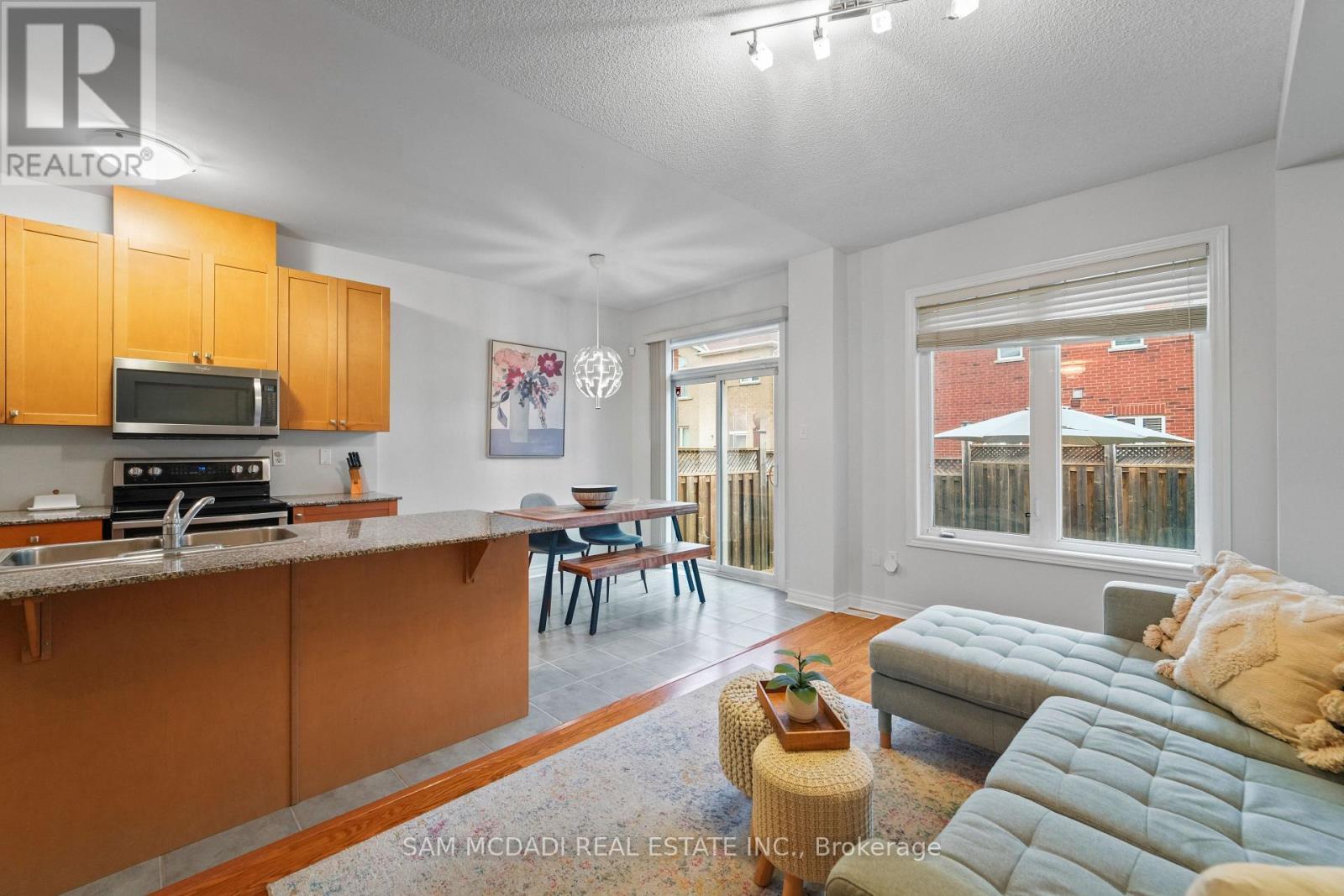 891 Oasis Drive, Mississauga, ON