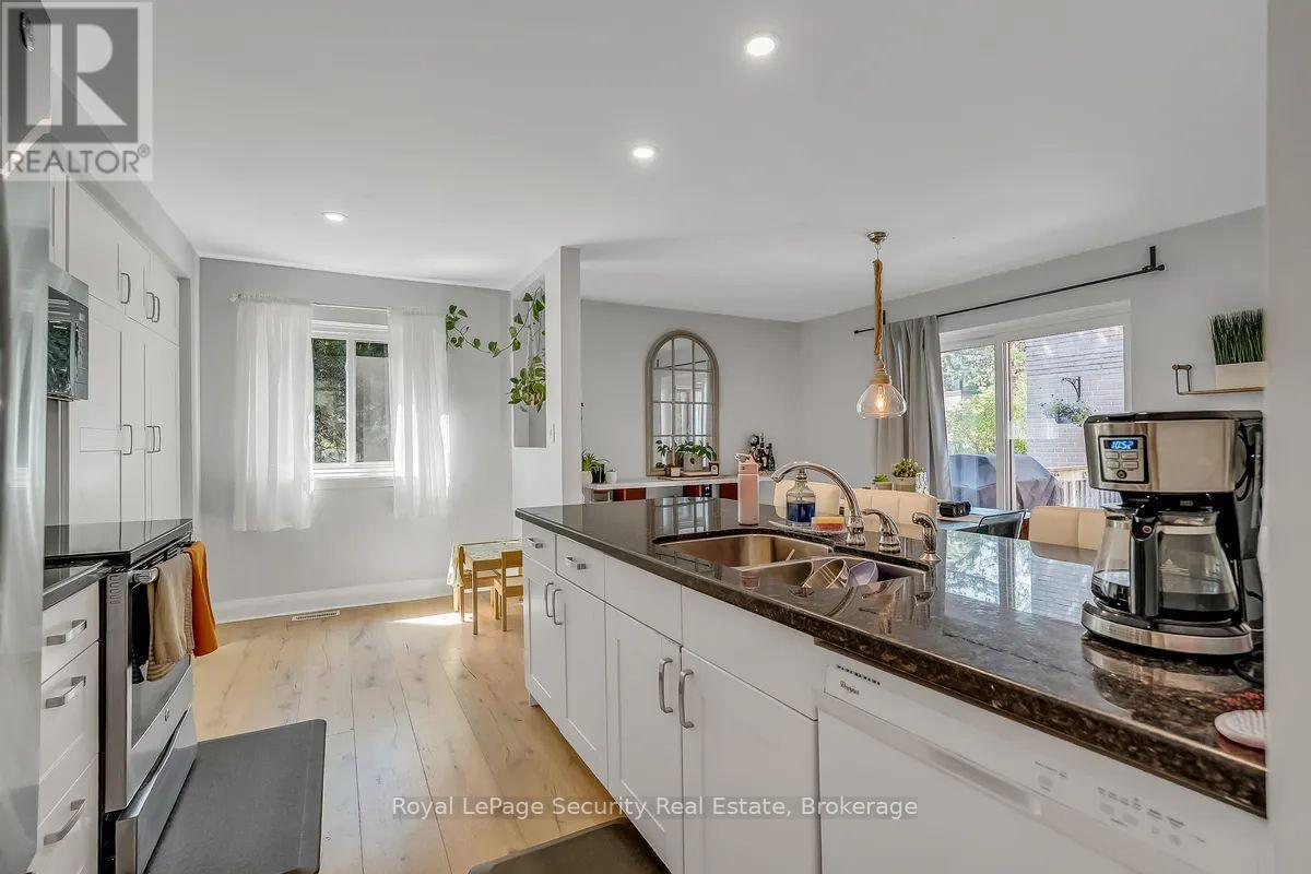 23 Raintree Path, Toronto, ON