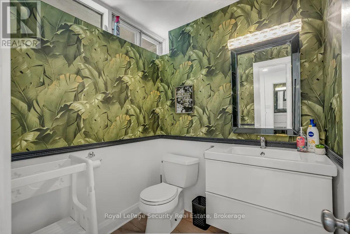 23 Raintree Path, Toronto, ON