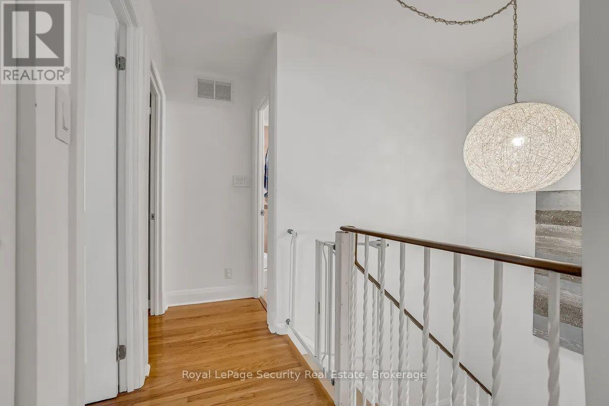 23 Raintree Path, Toronto, ON
