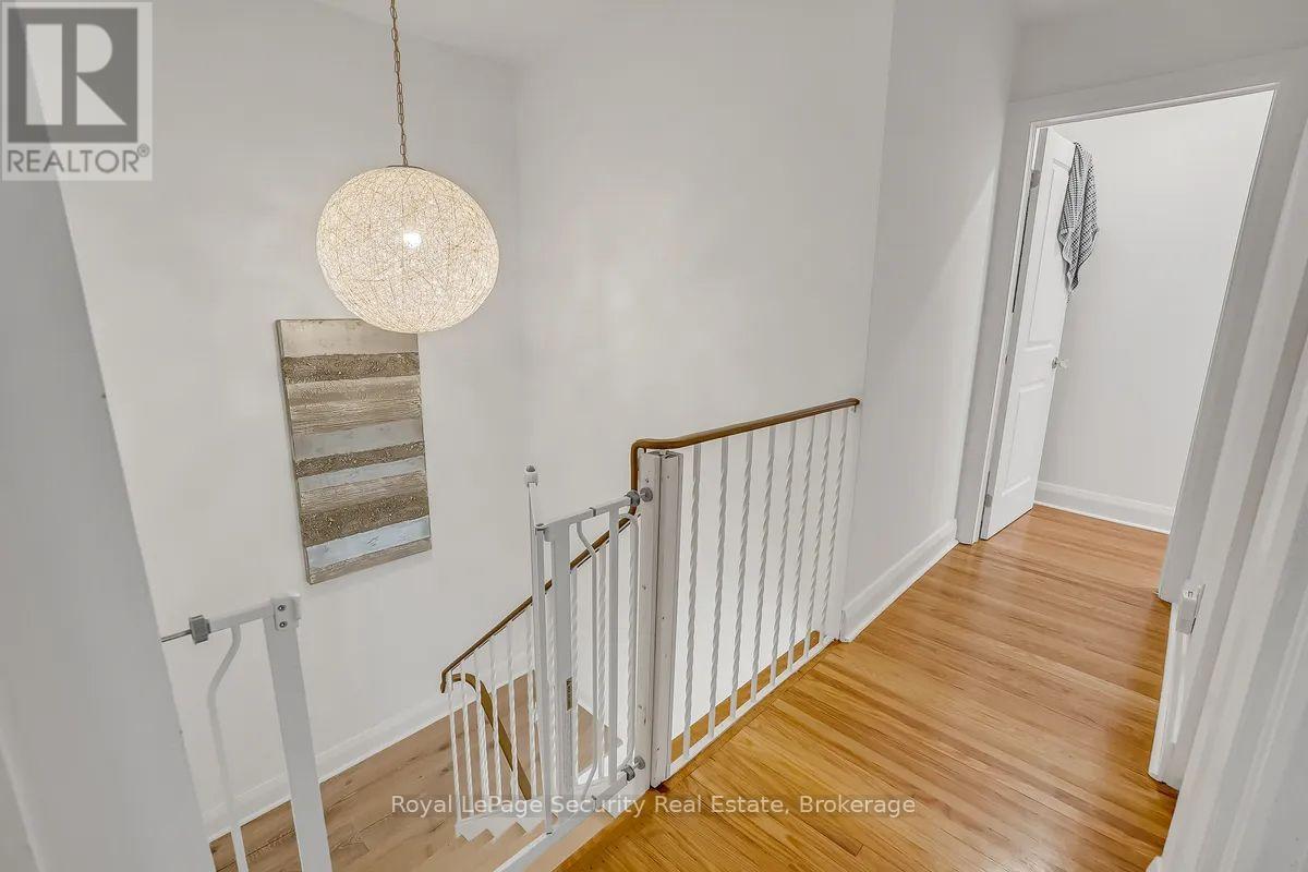 23 Raintree Path, Toronto, ON