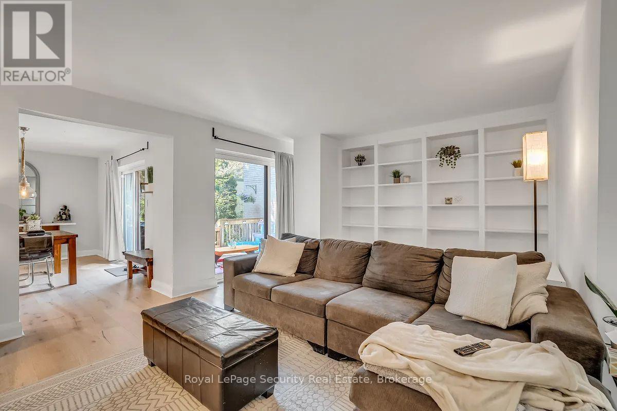 23 Raintree Path, Toronto, ON